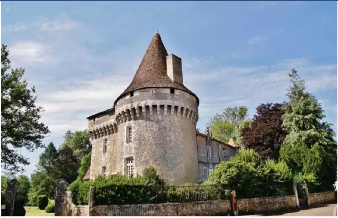 Javerlhac-et-la-Chapelle-Saint-Robert Chez Sarah - L'Escapade Bed & Breakfast エクステリア 写真